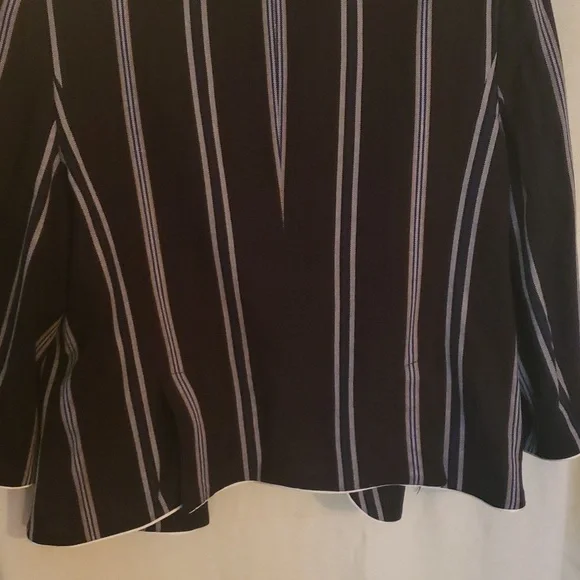 Jacket - Picture 4 of 5